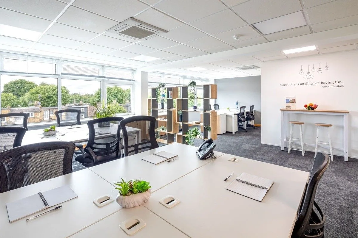 Airivo Chiswick, Open space, Brentford