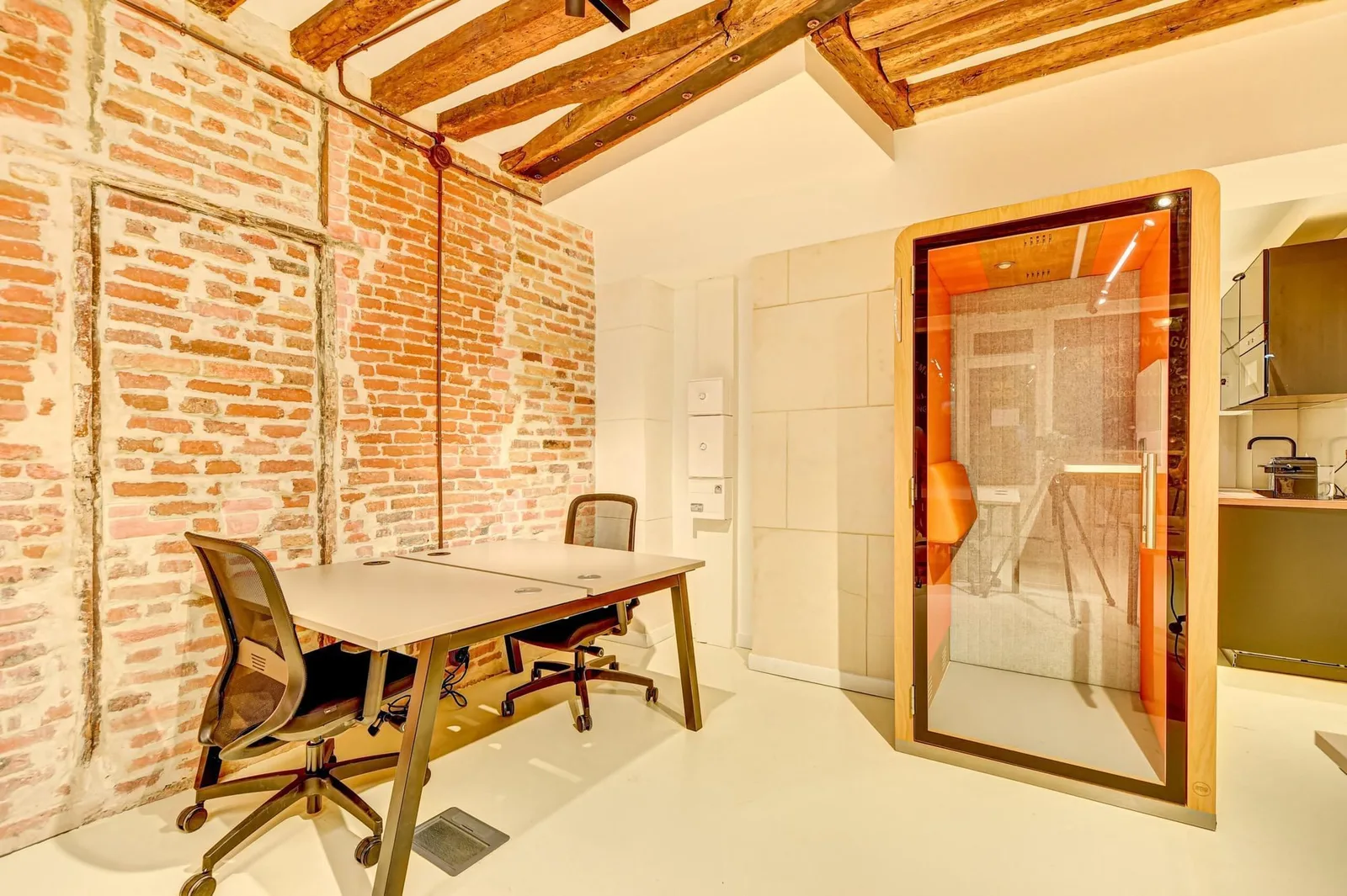 All Day Le Bourg l'Abbé, Private office, 2 desks, Paris 2e