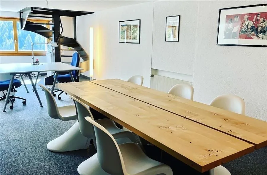 Alt.1550 Business Hub, Salle de réunion 8 personnes, Anniviers