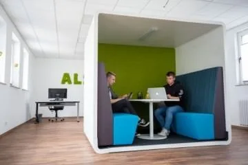 Altes Postamt Alsfeld, Telefonkabine, Alsfeld