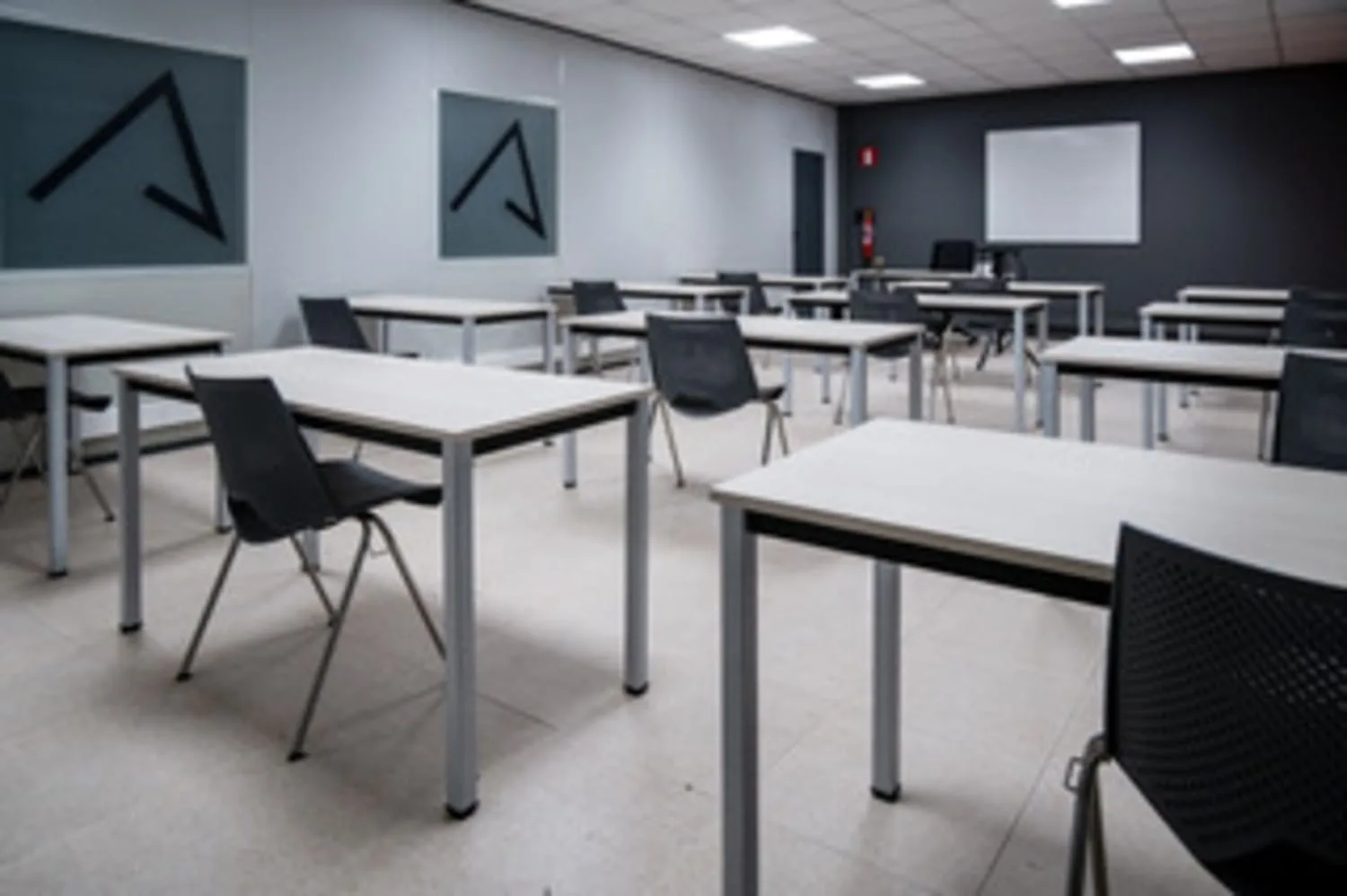 Alzola Coworking, Training room for 12 people, Bilbao