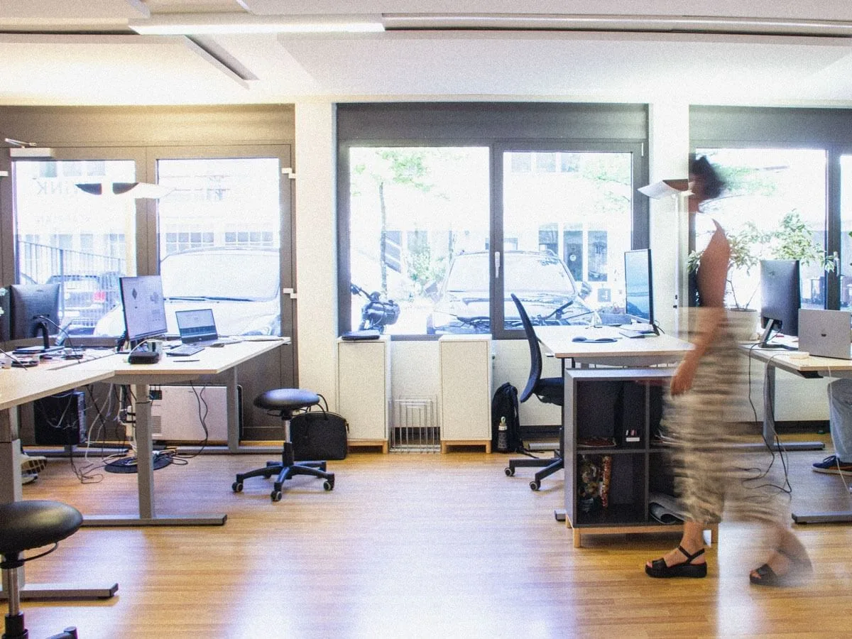 Amico Workspace, Open space, Lucerna