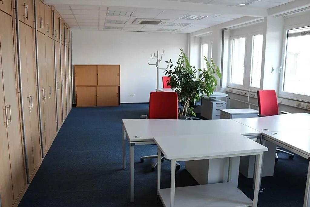 Arthouse Willich, Privatbüro mit 3 Arbeitsplätzen, Willich