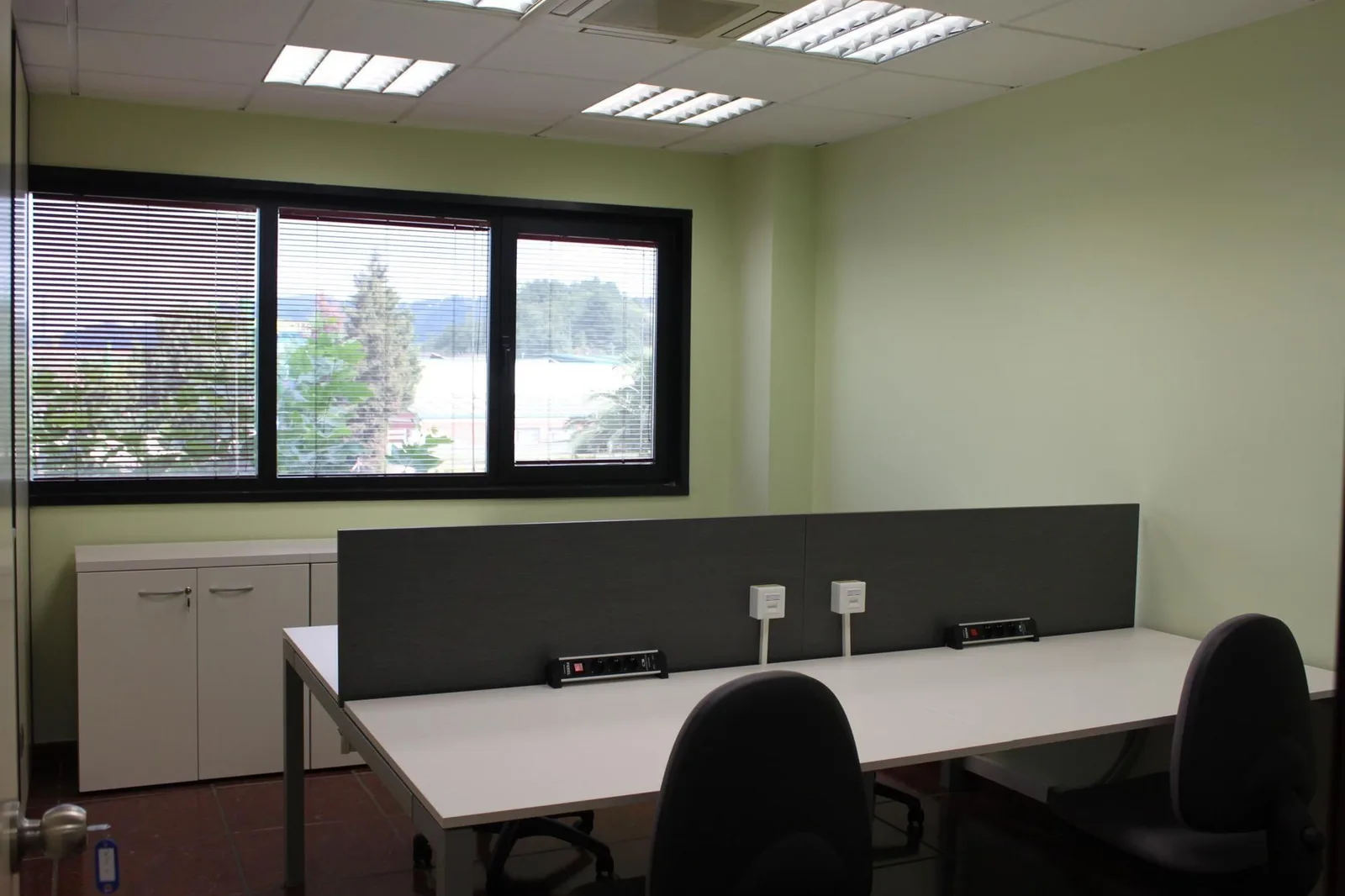 Asuakoworking, Despacho privado con 4 puestos, Erandio