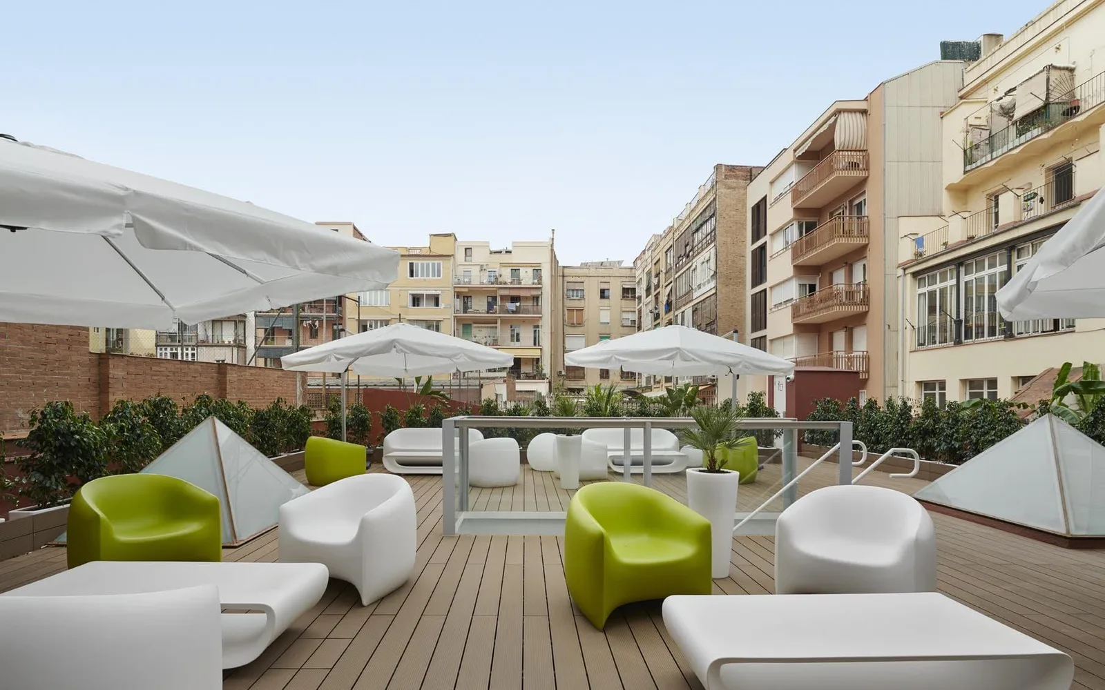 Àtic Almogàvers, Terraço e espaço exterior, Barcelona