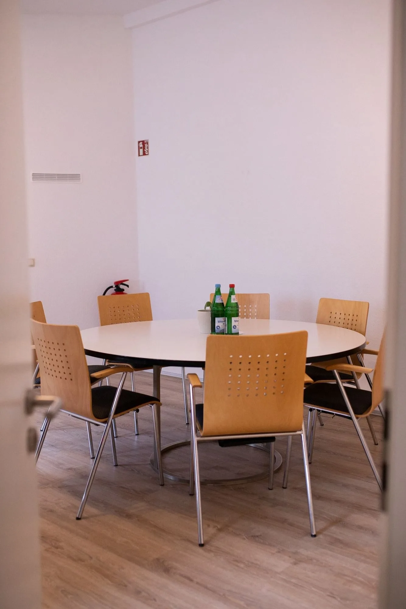 Ausguck Coworking, Meeting room for 7 people, Kiel