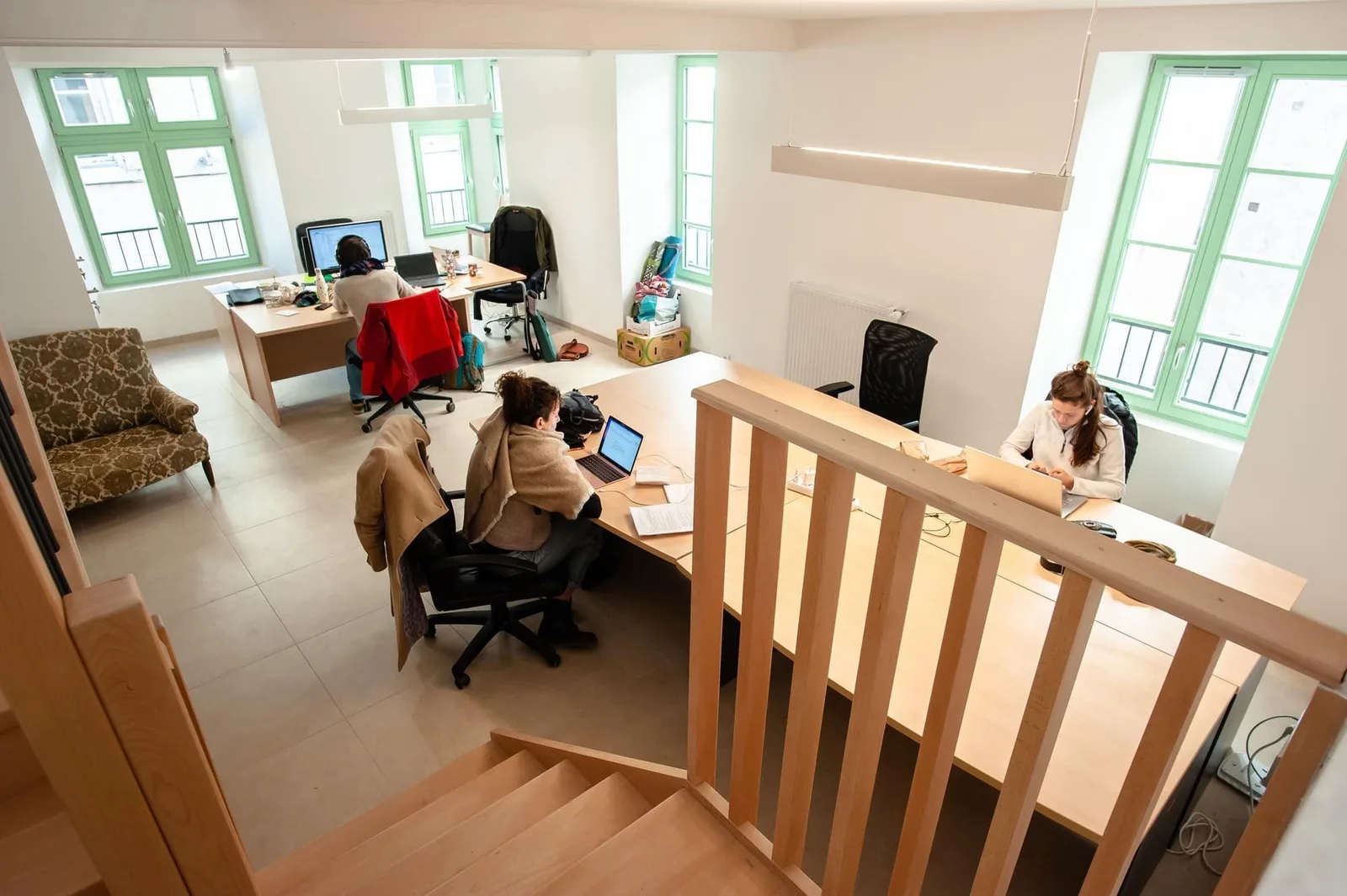 L'Avant-Poste, Open-plan office, Die
