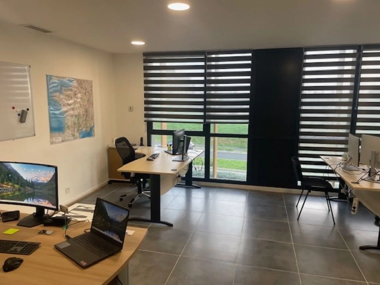 Azimut Coworking, Private office, 3 desks, Béziers