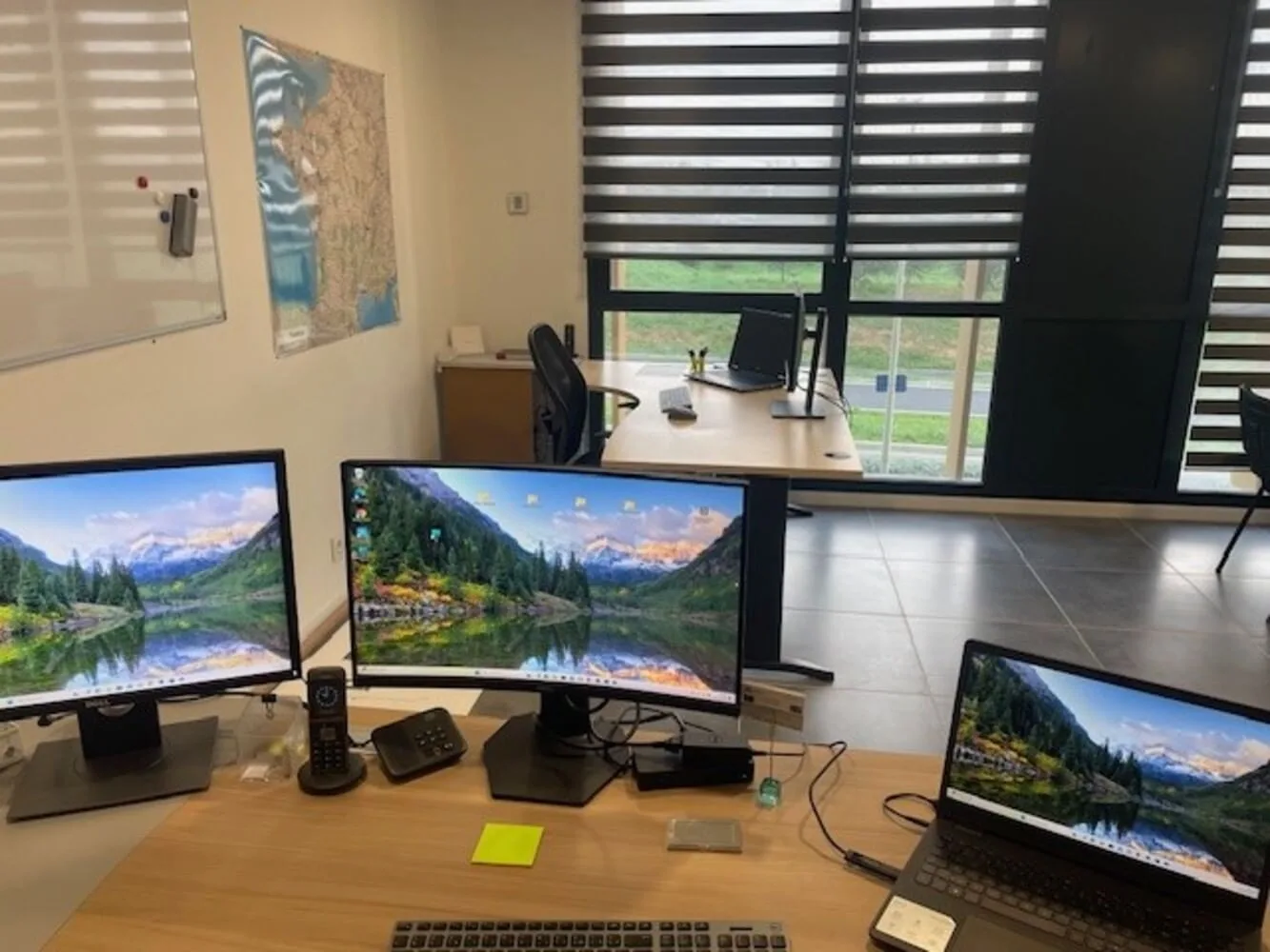 Azimut Coworking, Private office, 2 desks, Béziers