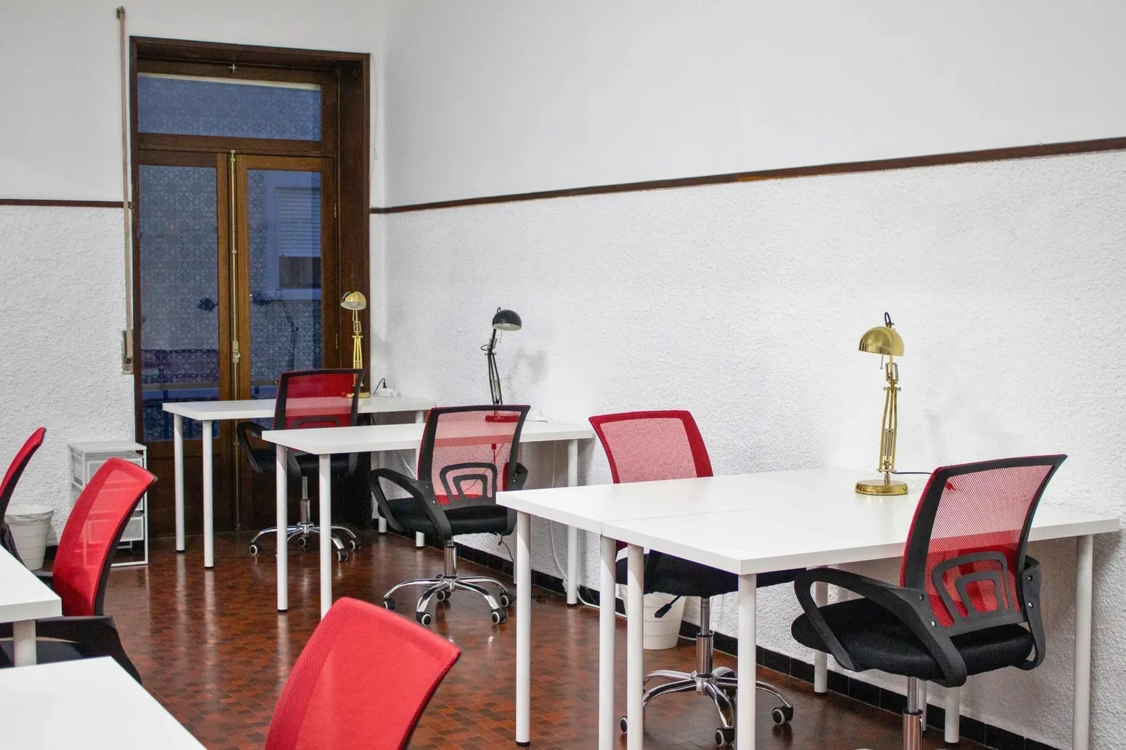 Azulejo Cowork, Escritório privativo com 6 postos, Aveiro