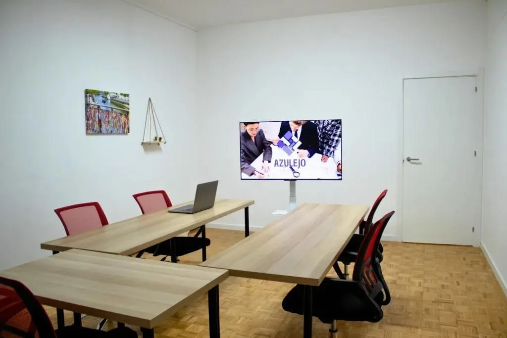 Azulejo Cowork, Sala de reuniões para 6 pessoas, Aveiro
