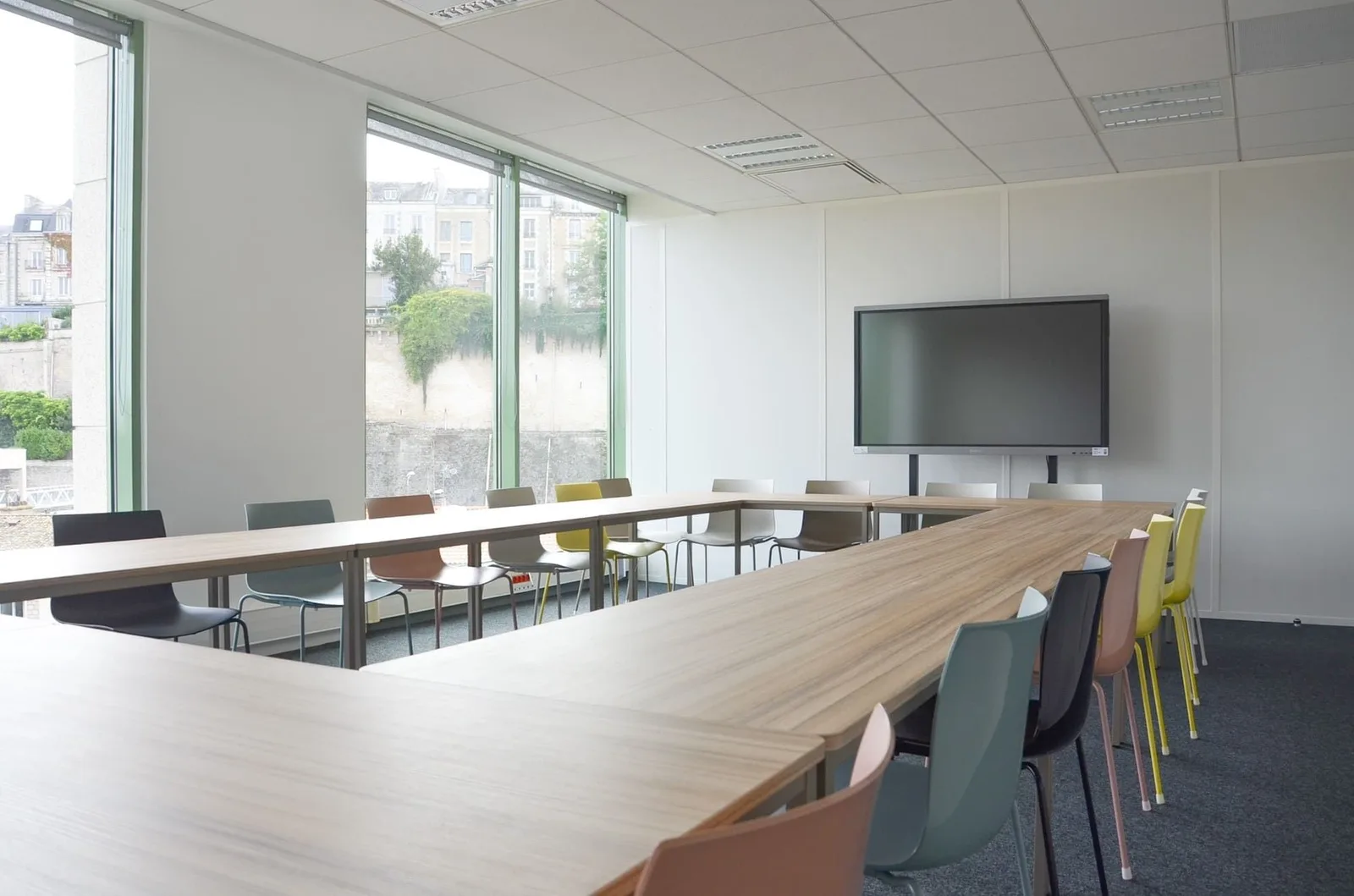 B'CoWorker Strasbourg Schiltigheim, Salle de formation 16 personnes, Schiltigheim
