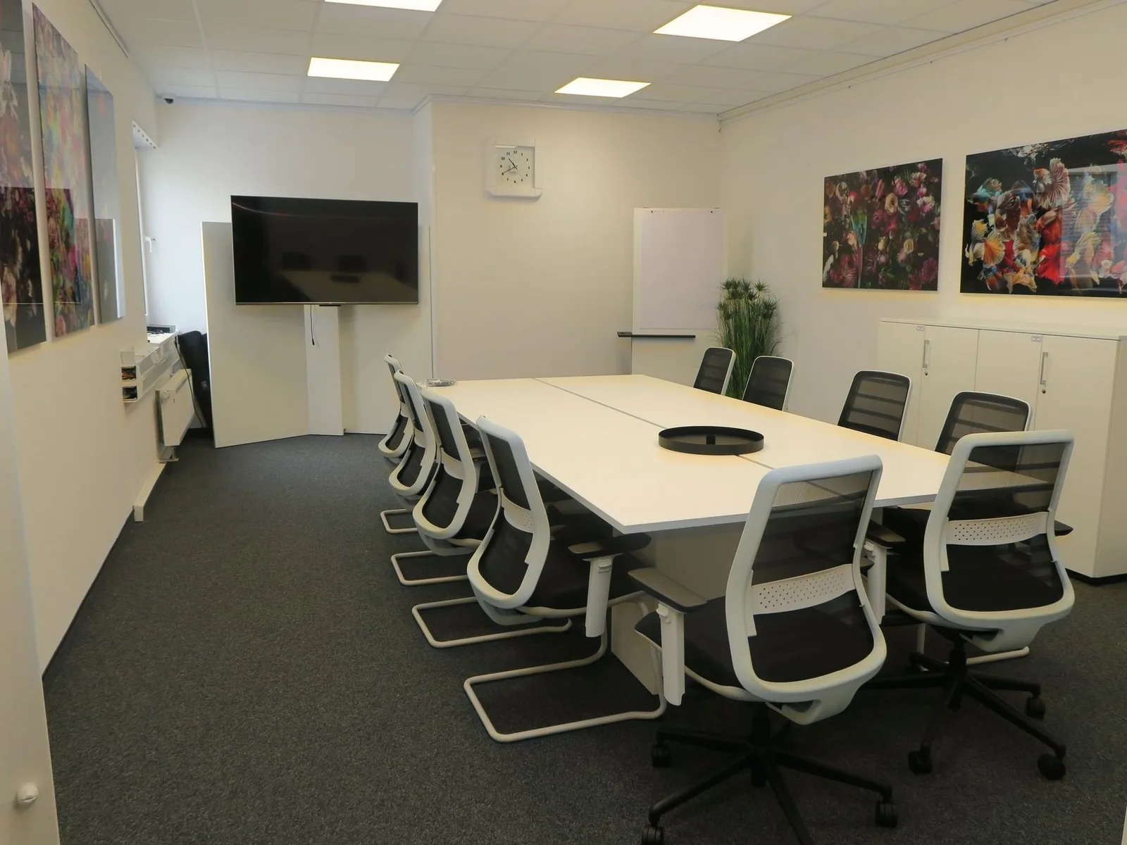 Barthel RBS18, Besprechungsraum für 10 Personen, Köln