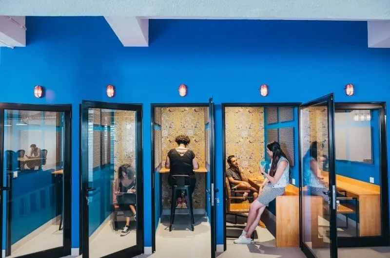 The Base Cowork Space, Cabine acoustique, Lisbonne