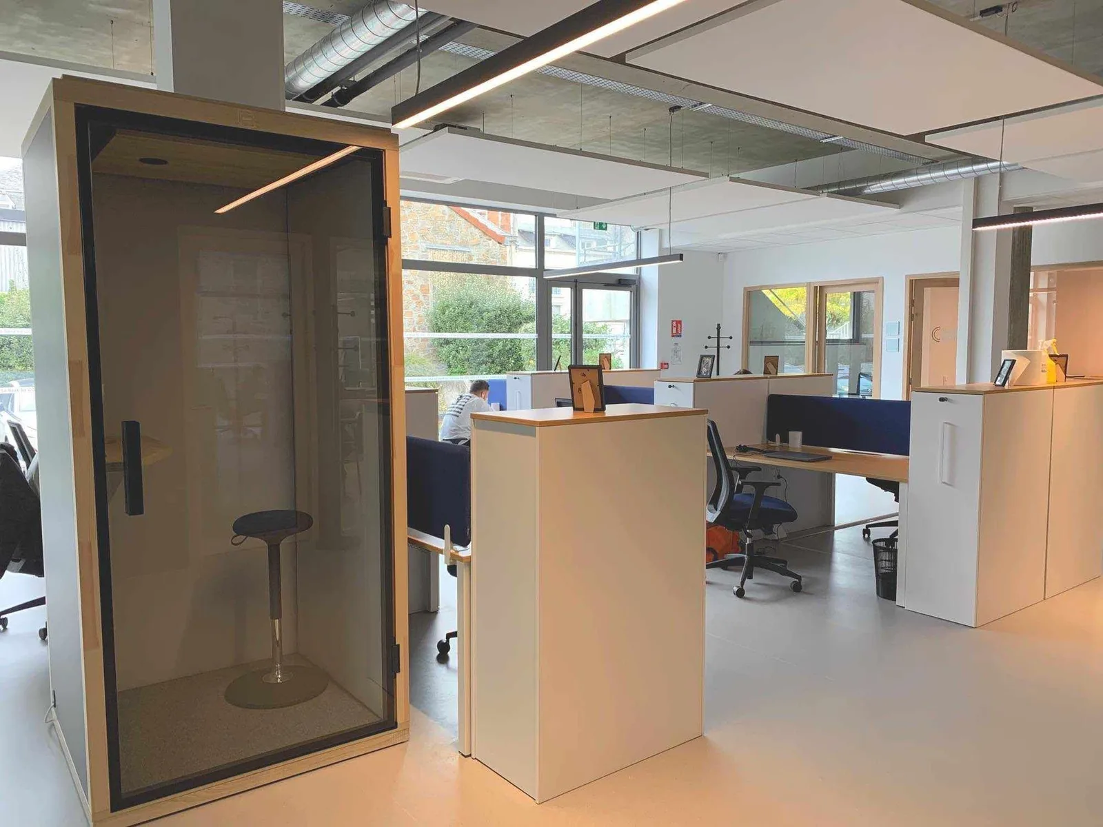 La Base, Cabine acoustique, Brive la Gaillarde