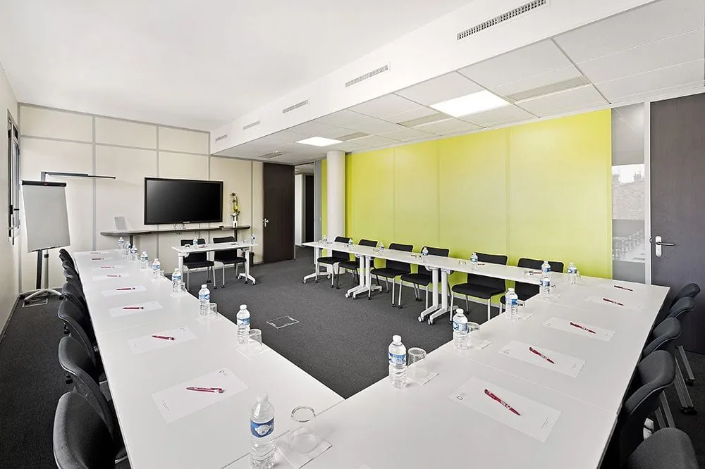 Baya Lyon-Confluence, Training room for 18 people, Lyon 2e