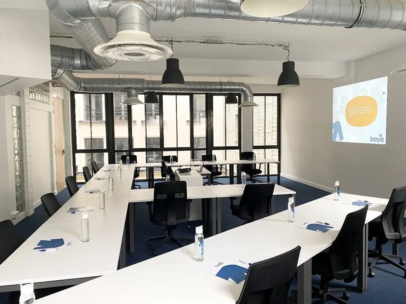 Baya Monceau, Salle de formation 16 personnes, Paris 17e