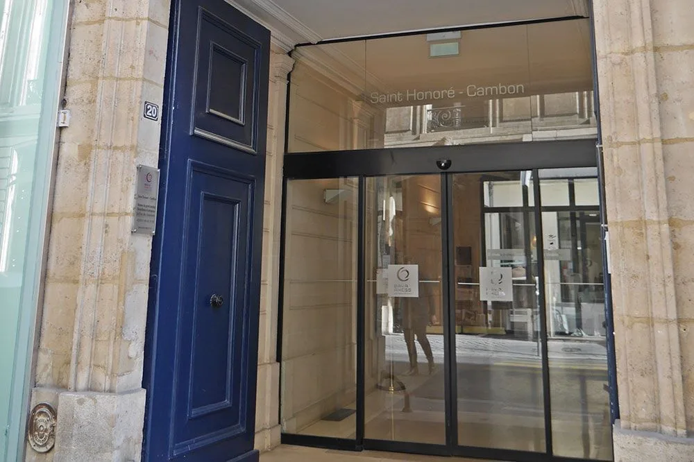 Baya Paris - Cambon , Building facade, Paris 1er