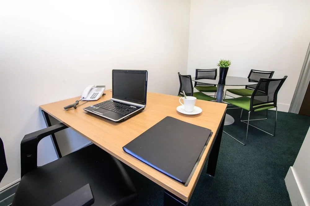Baya Paris - Lafayette, Privatbüro mit 1 Arbeitsplatz, Paris 10e