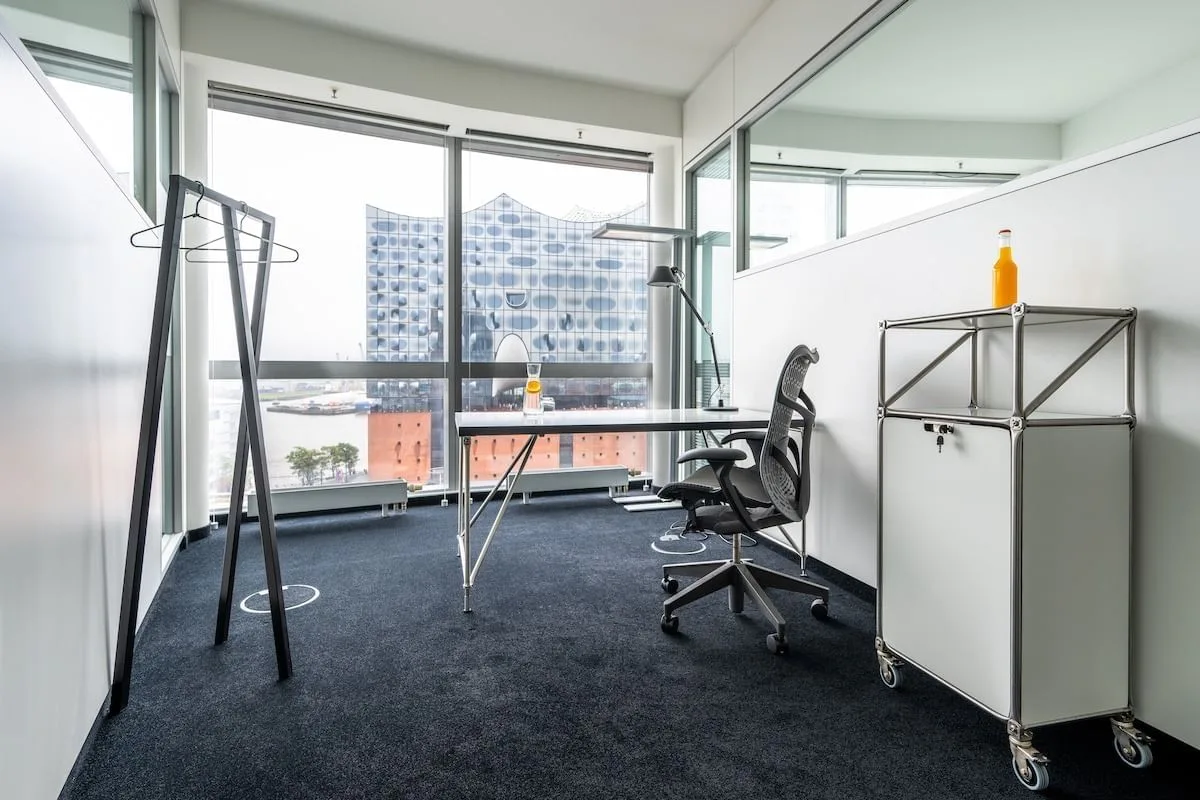 BAZE Business Center, Privatbüro mit 1 Arbeitsplatz, Hamburg