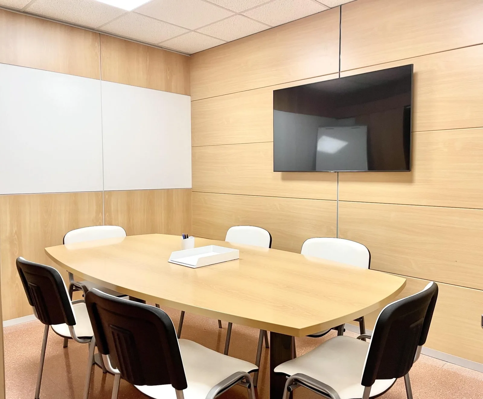 Bcn Center Via Augusta, Meeting room for 6 people, Barcelona