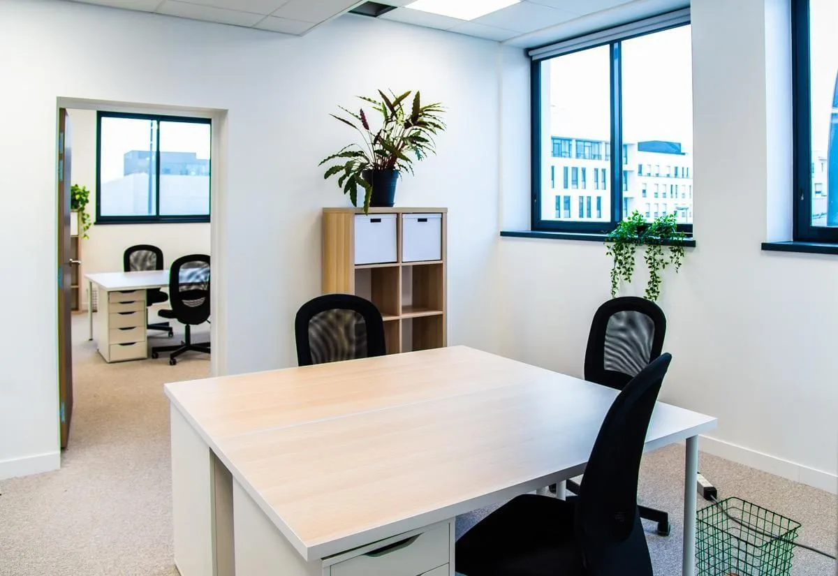 Bel Air Business, Privatbüro mit 3 Arbeitsplätzen, Villeurbanne