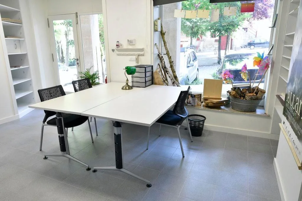 Bencomún Espazo, Sala de reuniones para 3 personas, Allariz