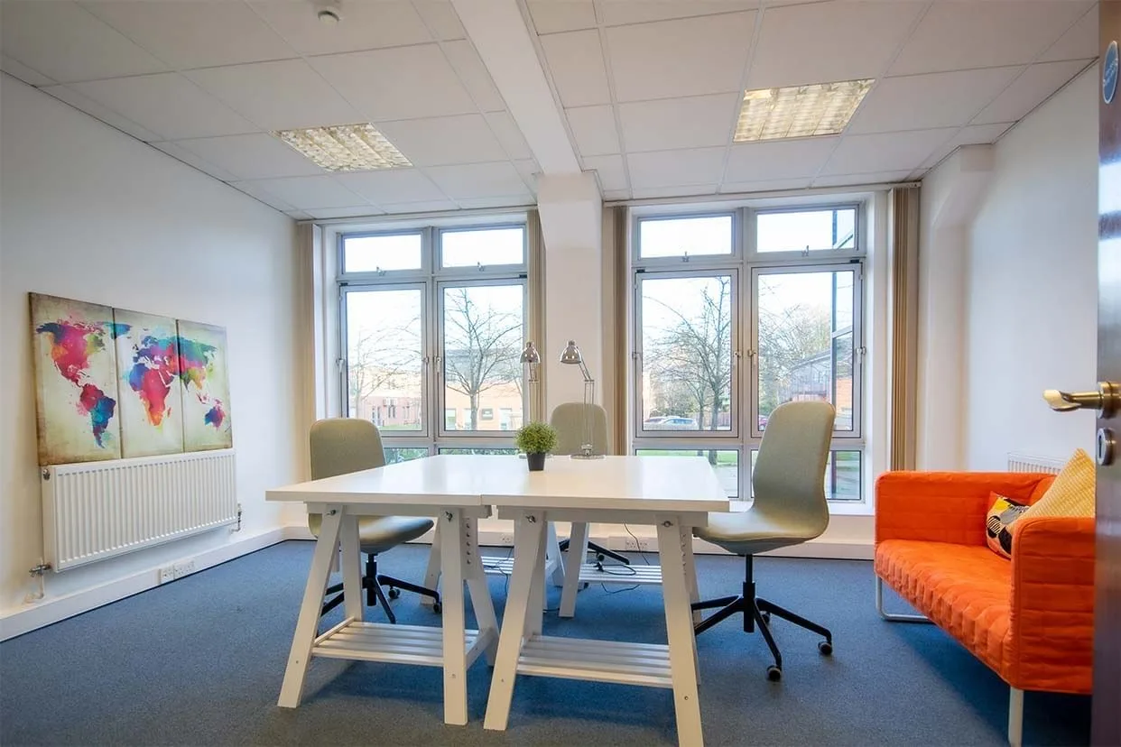 BizSpace Hooton, Bureau privatif 3 postes, Neston