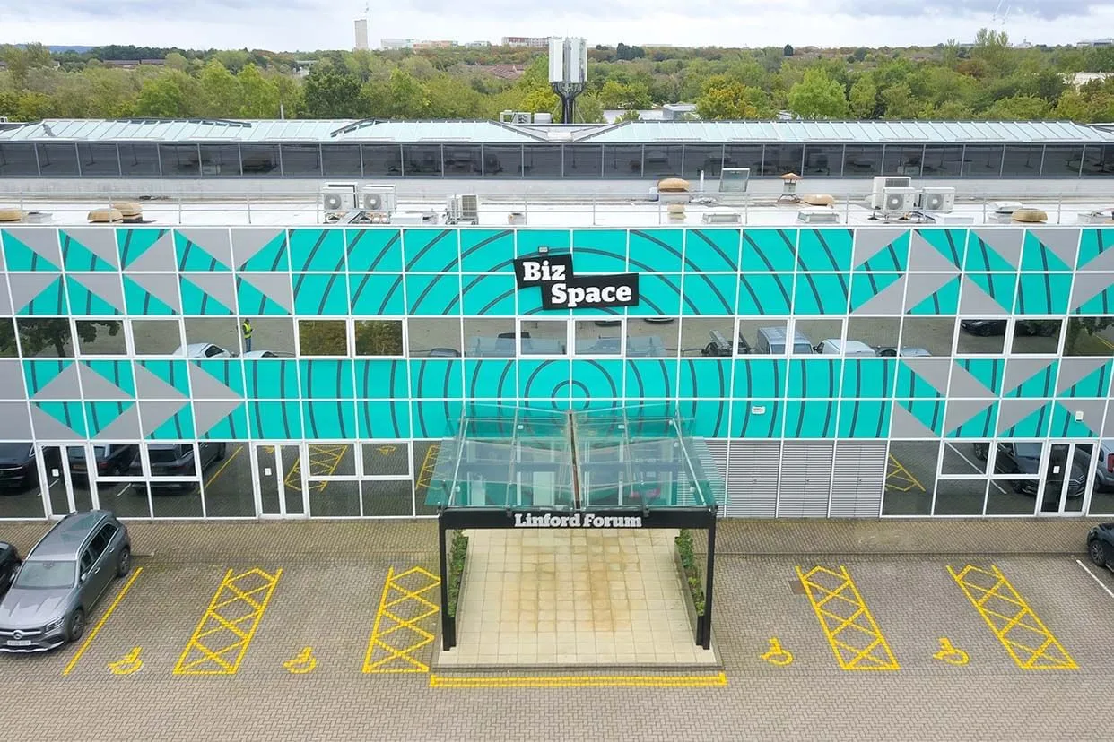 BizSpace Milton Keynes, Façade, Milton Keynes