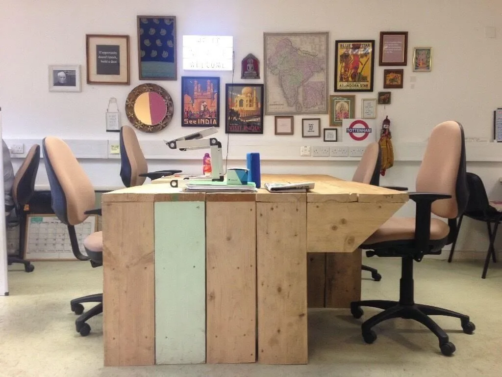 Blighty Workspace High Road, Open-plan office, London