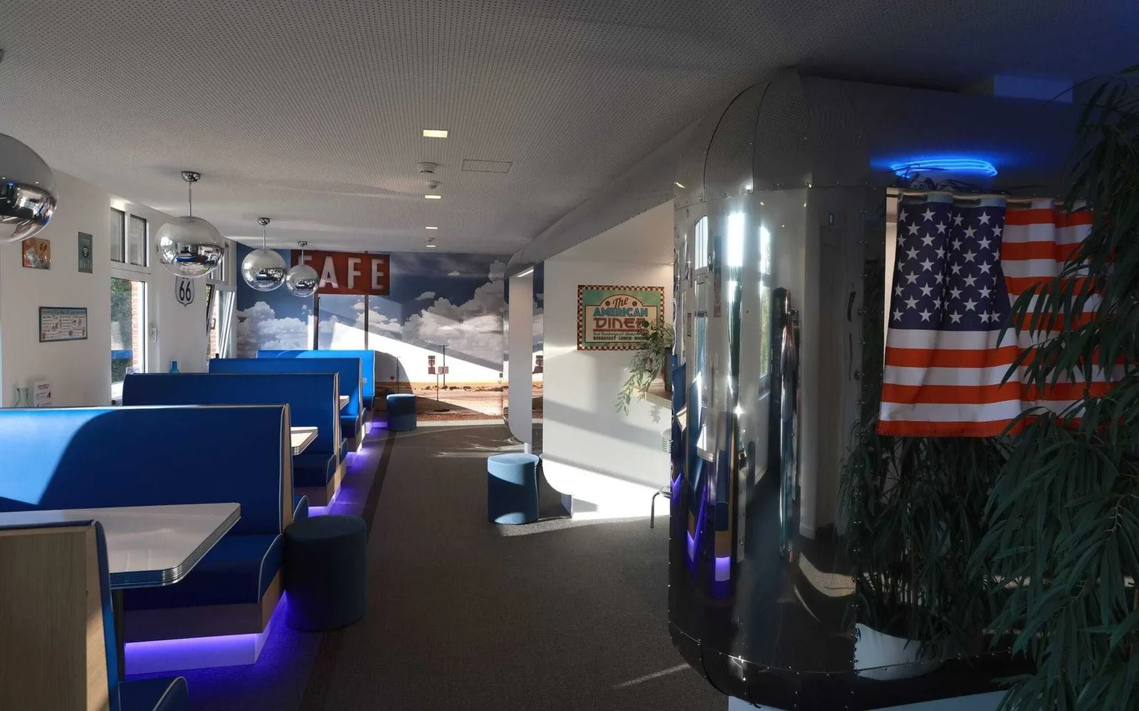 BluePoint Antwerpen, Cafeteria, Antwerp