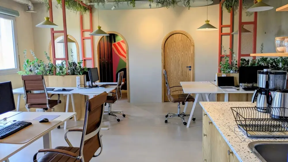 Bootstrappers' Studio, Open space Fixe, Benesse Maremne