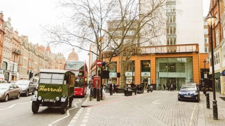 Bourne Office Space Knightsbridge Green, Building facade, London
