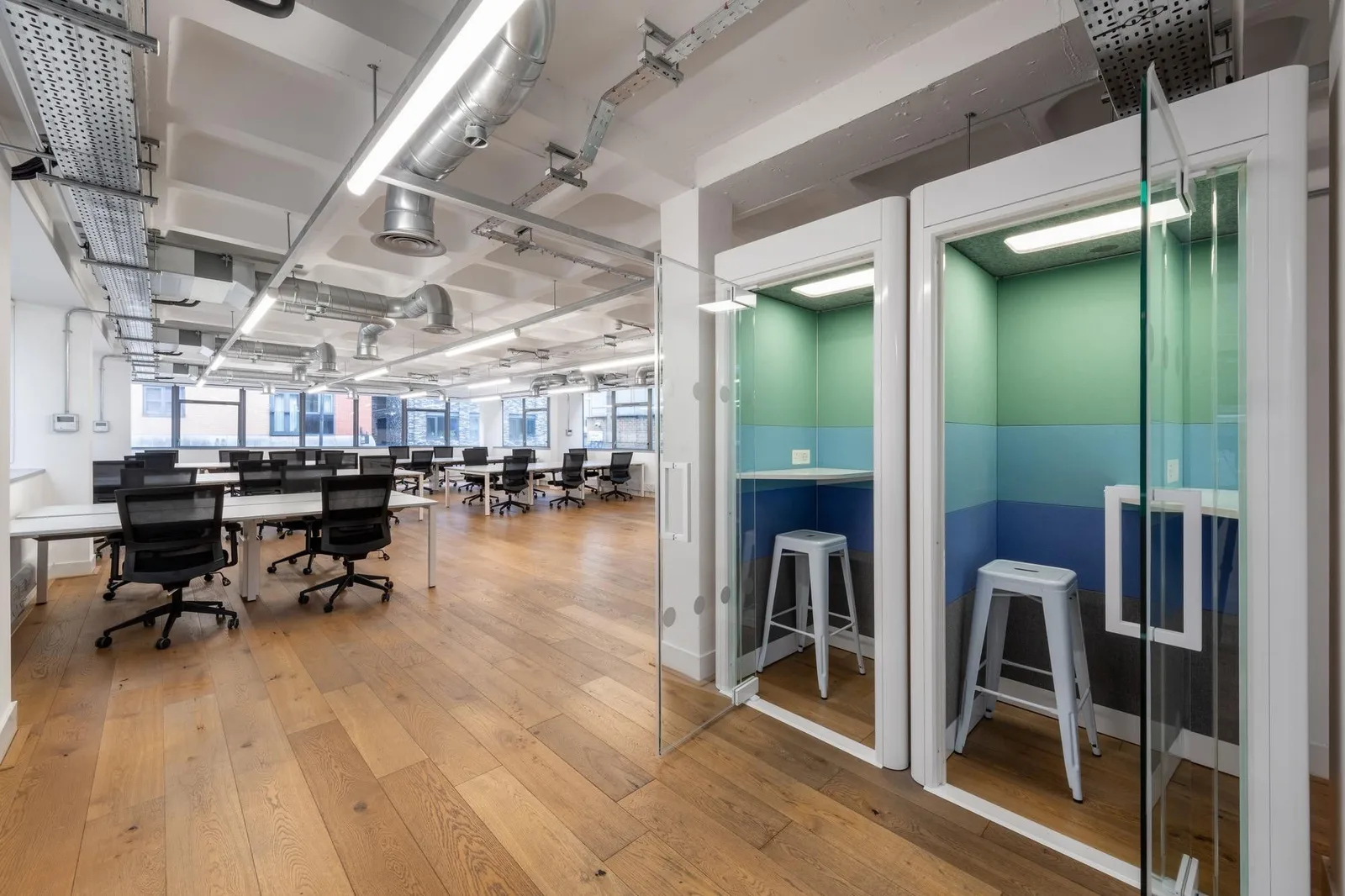 The Boutique Workplace - 114-116 Curtain Road, Cabine acoustique, Londres
