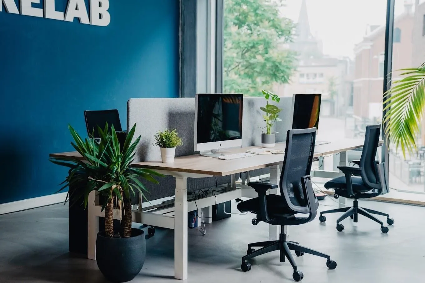 Brandstof Community, Private office, 4 desks, Enschede