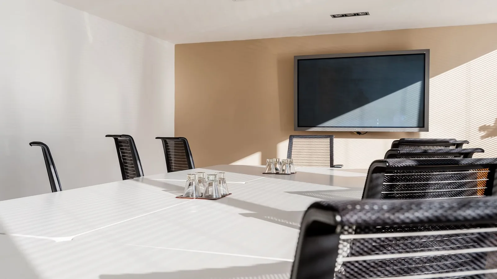 Bruntwood Landmark House, Meeting room for 7 people, Cheadle