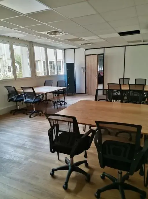 Bureaux & Co Bellegarde, Bureau privatif 3 personnes, Castelnau-le-Lez