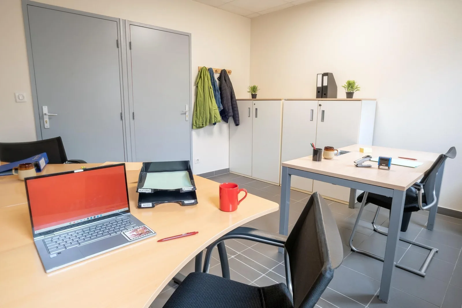 Buro Club Auxerre, Bureau privatif 3 postes, Auxerre