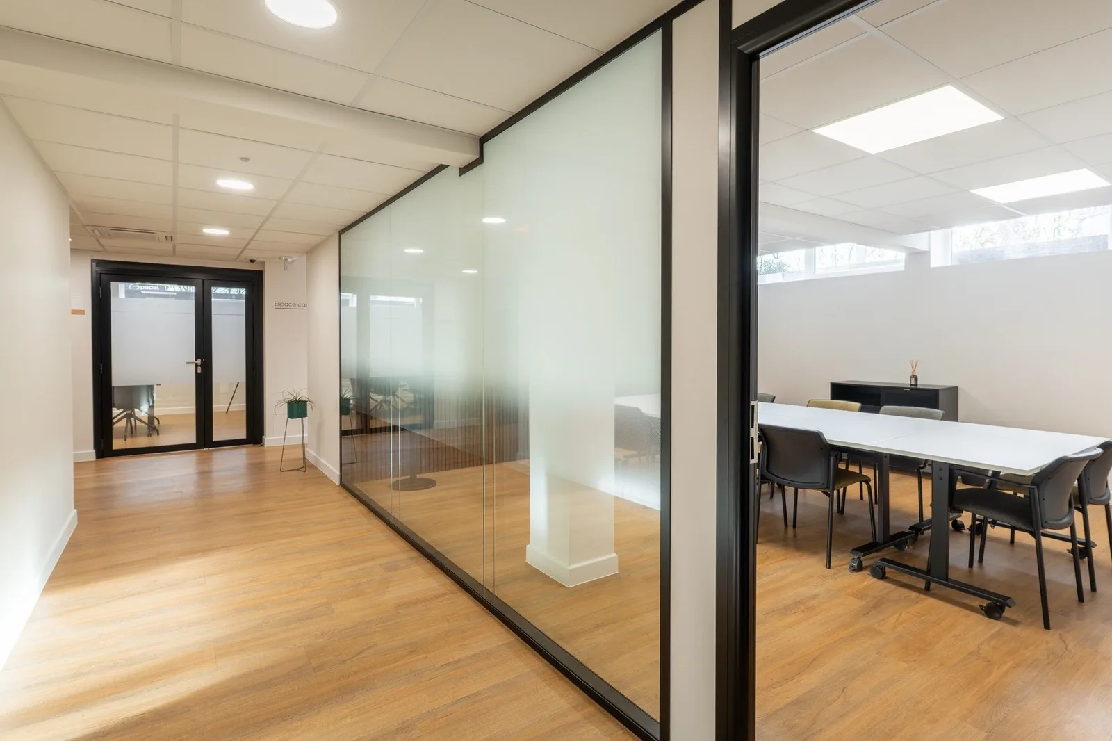 Buro Club Mundolsheim, Salle de réunion 8 personnes, Mundolsheim
