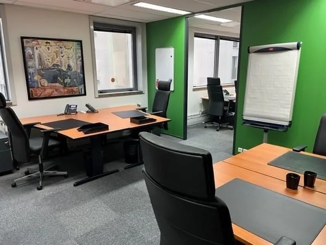 Buro Club Paris Levallois, Privatbüro mit 4 Arbeitsplätzen, Levallois-Perret