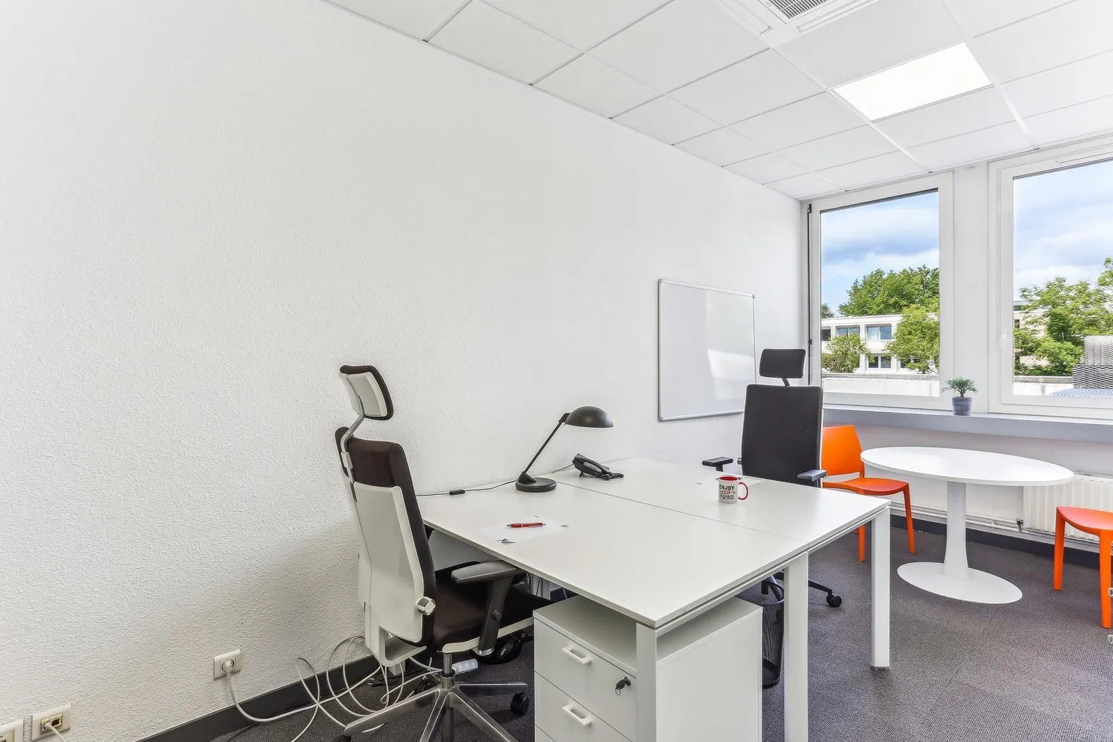 Buro Club Rennes, Privatbüro mit 2 Arbeitsplätzen, Rennes