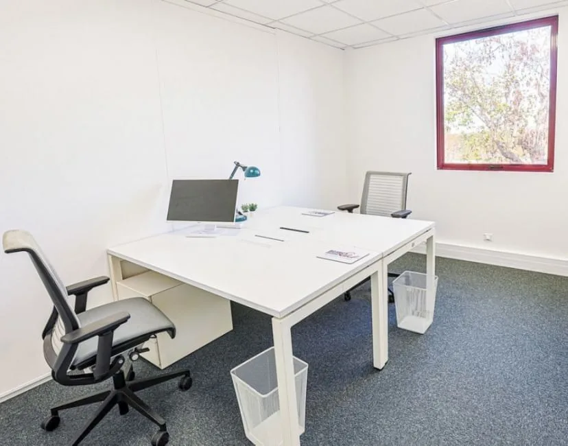 Buro Club Saint-Germain-en-Laye, Bureau privatif 2 postes, Saint-Germain-en-Laye