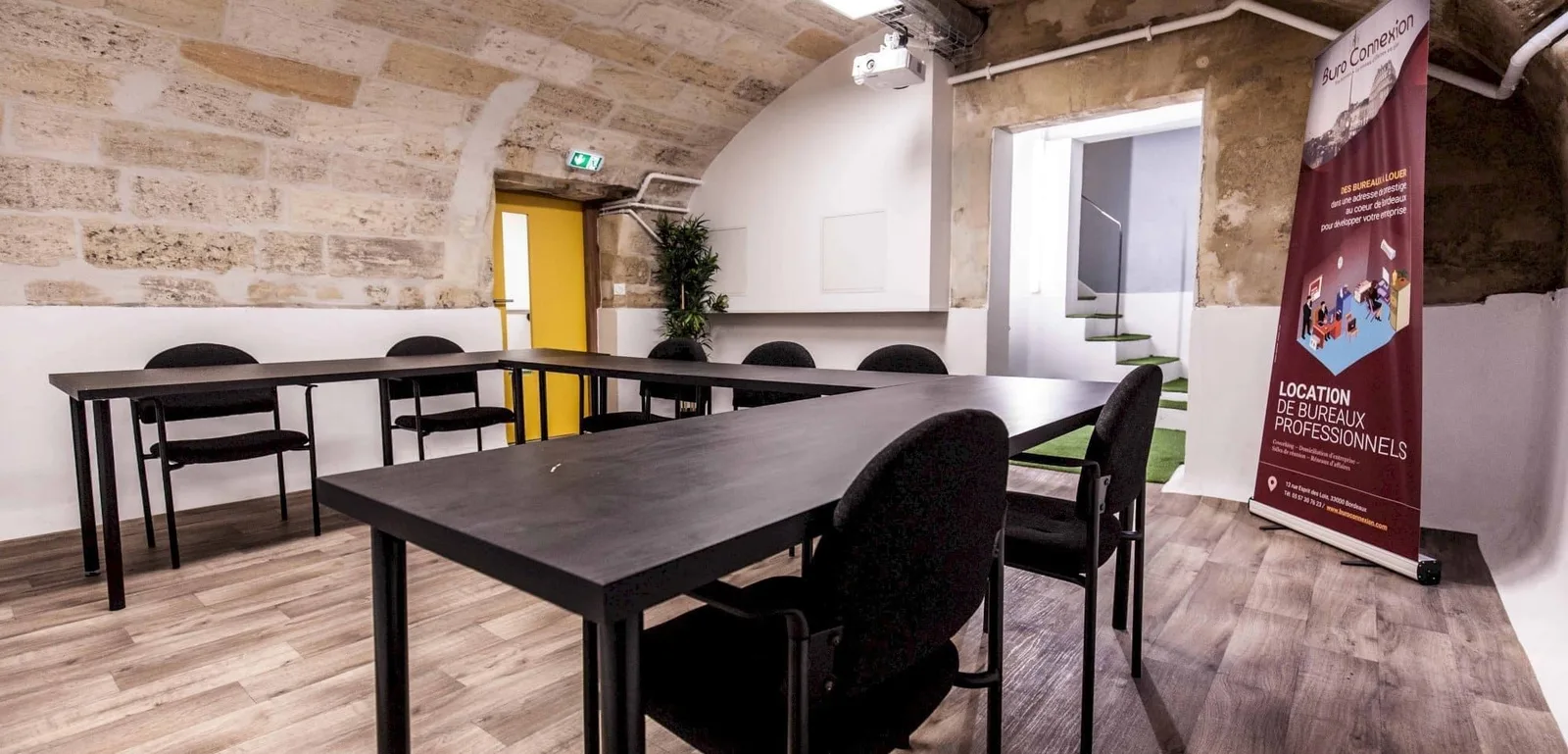Buro Connexion, Salle de réunion 6 personnes, Bordeaux