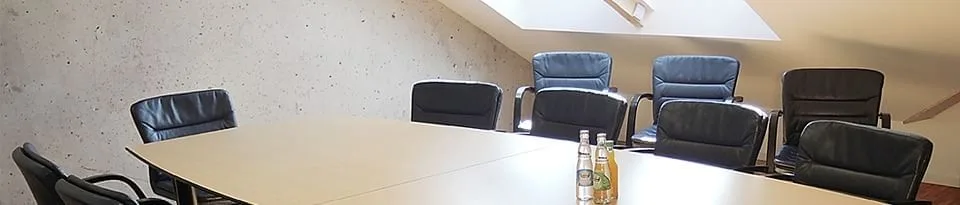 Büro- & Marketingservice, Besprechungsraum für 10 Personen, Dresden