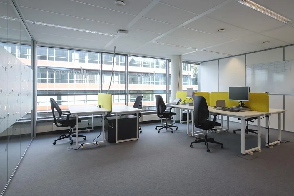 Burogest Office Park, Private office, 6 desks, Namur