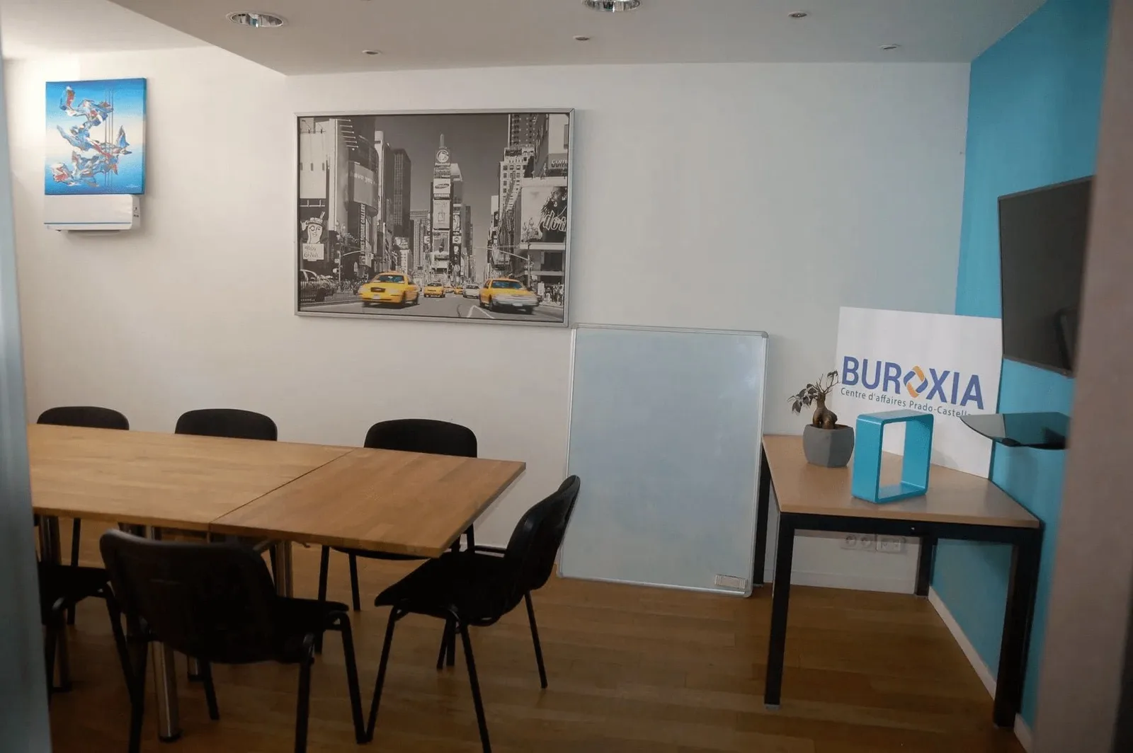 Buroxia, Salle de réunion 6 personnes, Marseille 8e