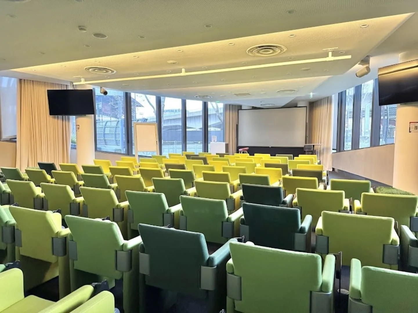Business Center EOS - Work & Share, Salle de conférence 50 places, Issy-les-Moulineaux