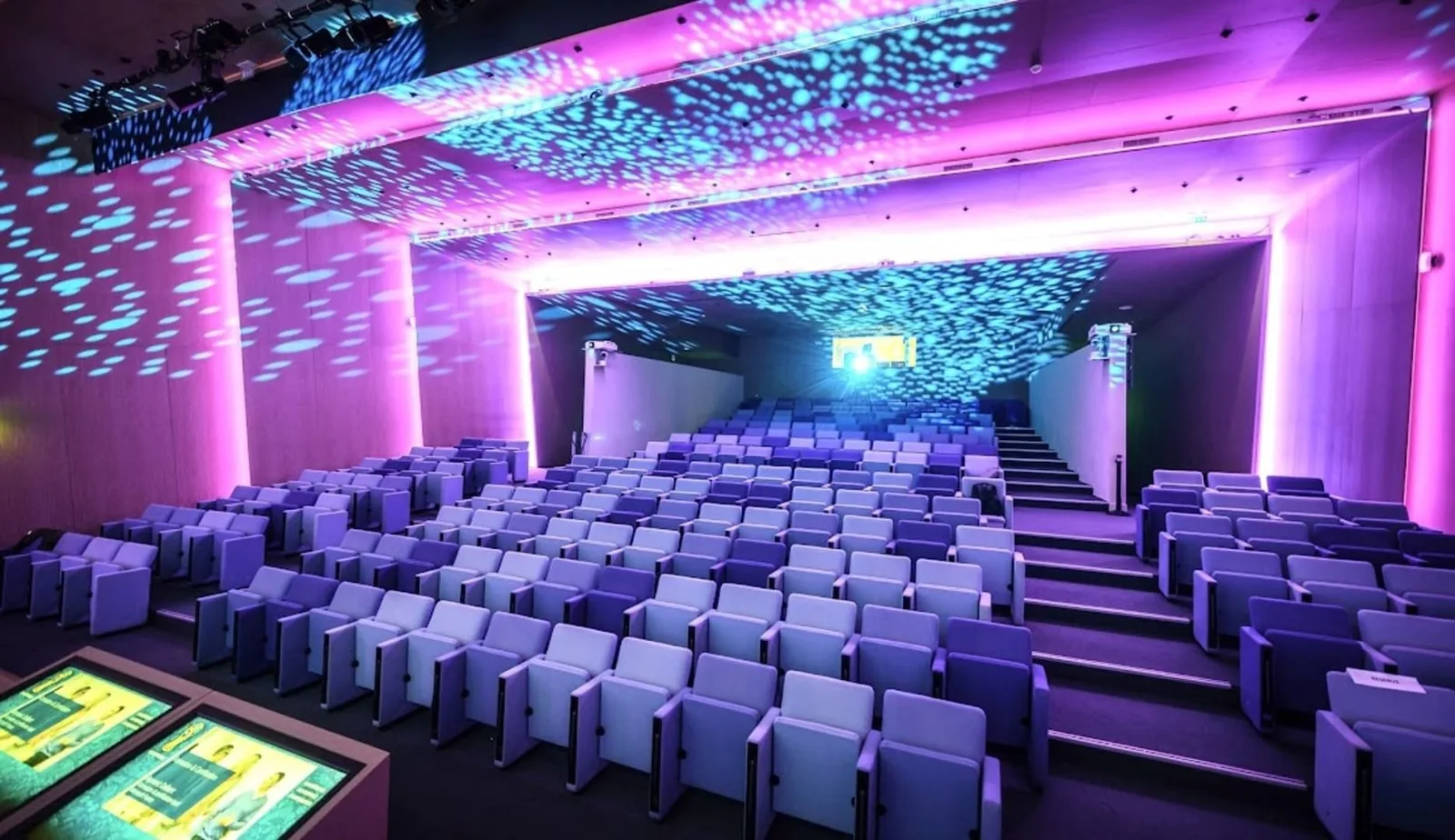 Business Center EOS - Work & Share, Auditorium mit 120 Plätzen, Issy-les-Moulineaux