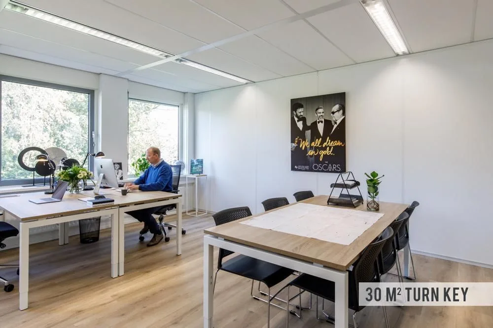 Business Centrum Gooi, Privékantoor met 2 werkplekken, Baarn