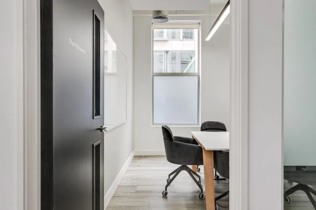 Business Cube - 43 Worship St, Meeting room for 4 people, London